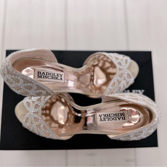 Badgley Mischka Harris Peep Toe d'Orsay Pumps, Size 7 - Picture 5 of 13